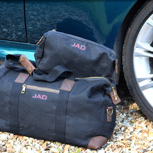 Load image into Gallery viewer, Waxed Cotton Washbag