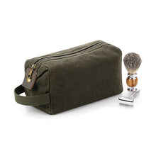 Load image into Gallery viewer, Waxed Cotton Washbag